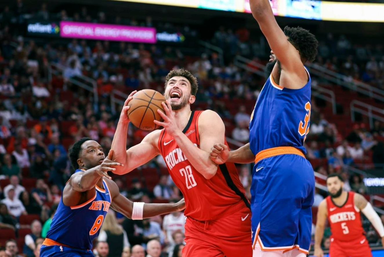 包含赛前纽约尼克斯备战NBA季后赛，强势反弹细节曝光，管理层满意，球探报告显示潜力的词条